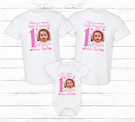 Seturi tricouri personalizate pentru familie aniversare 1 an - Set tricouri personalizate aniversare 1 an - Poză - Model fetiță