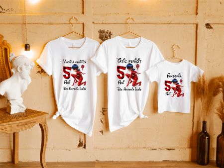 Seturi tricouri personalizate pentru familie aniversare - Set tricouri personalizate aniversare - Buburuza - Miraculos