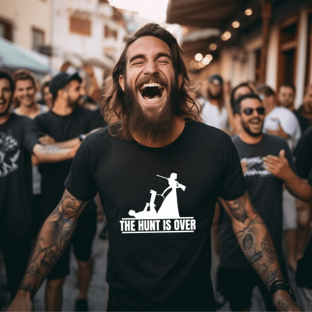 Tricouri personalizate burlăcie - Tricou mire - Petrecerea burlacilor - The hunt is over