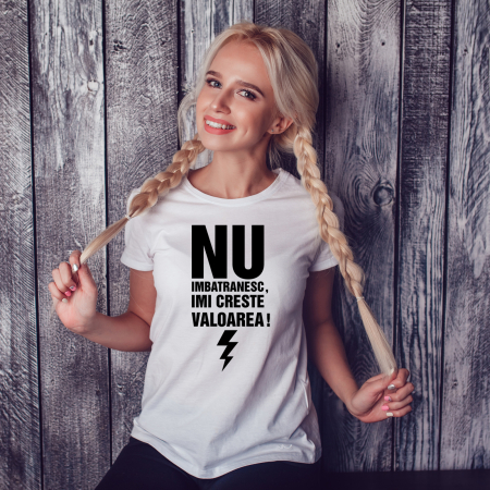 TRICOURI CUPLU - TRICOU NU IMBATRANESC