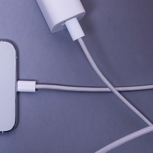 Cablu incarcare si transfer de date Maxlife MXUC-06, USB-C la Lightning , 1.0 m, 20W, gri [4]