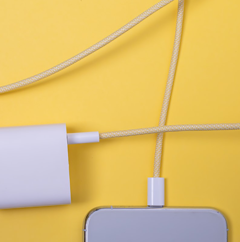 Maxlife MXUC-06 charging and data transfer cable, USB-C to USB-C, 1.0 m, 20W, yellow [3]