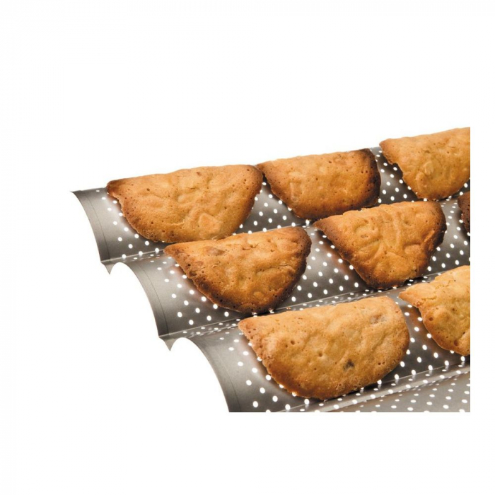 Ibili 3-baguette perforated baking tray, stainless steel, 38x24 cm, silver [2]
