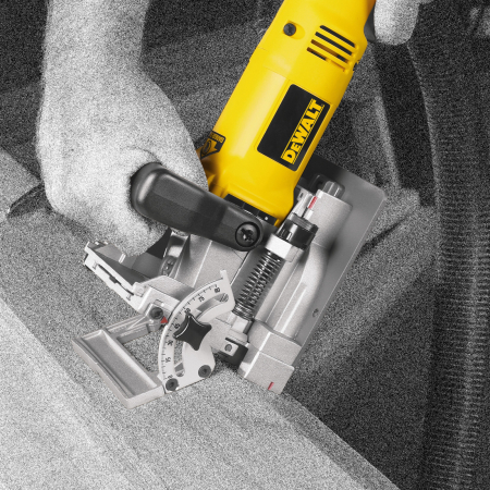 Masina de Frezat Nuturi 600W Dewalt [3]