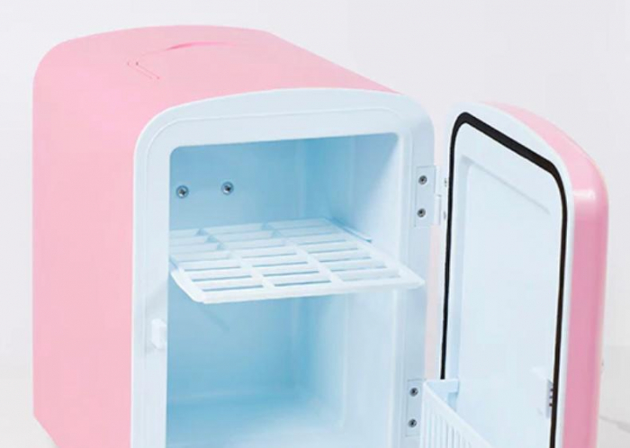 Mini Frigider Cosmetice Sweet Raspberry [5]