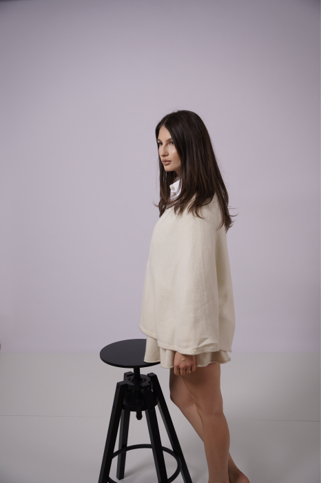 Poncho din Cașmir 100% – Ivory Softness [3]