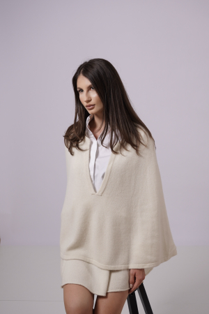 Poncho din Cașmir 100% – Ivory Softness [1]