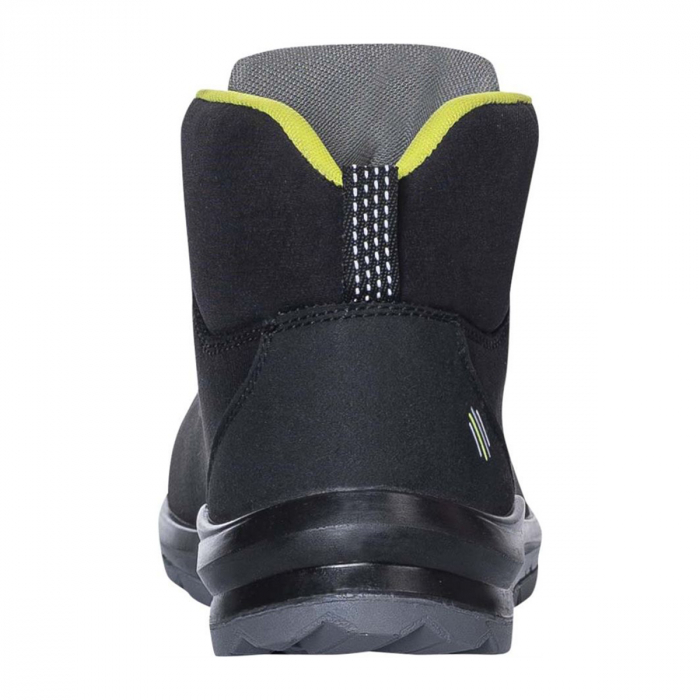Bocanci de protectie cu bombeu metalic si lamela antiperforatie metalica Softex S1P SRC [3]
