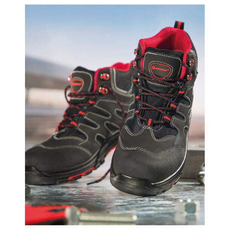 Bocanci de protectie cu bombeu compozit si lamela antiperforatie non-metalica FORE S1P SRC [1]