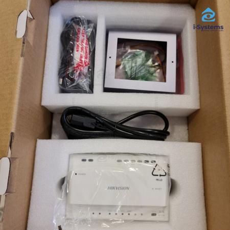 Kit videointerfon IP pe 2 fire Hikvision DS-KIS702, 1 familie, 2MP, monitor 7 inch [4]