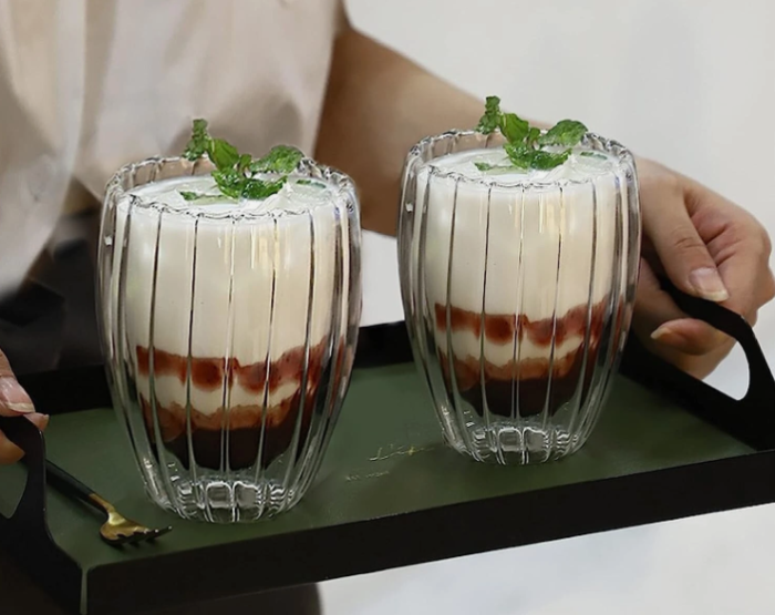 Pahar perete dublu 250 ml, cu striatii, din sticla borosilicata premium termorezistenta, design modern, cana transparent cafea, cappuccino, ceai, suport de pluta inclus, transparent - Copie [10]