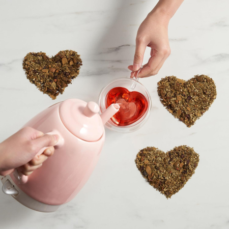 Pahar perete dublu cu maner, forma de inima, 240 ml, sticla borosilicata premium termorezistenta, design modern transparent, cana heart shape pentru cafea si ceai, rezistenta, include suport din pluta [8]