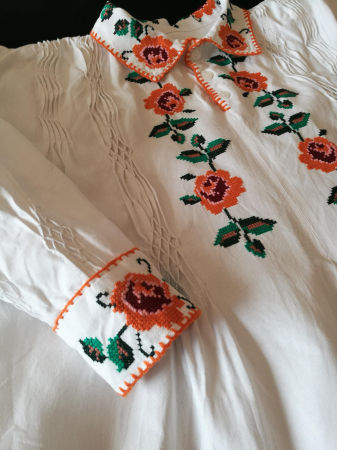camasa traditionala barbati motiv rosu [1]