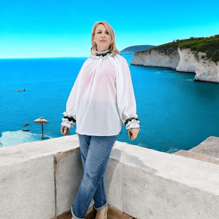 Bluza alba stilizata traditional Amalia 2 Bluza alba stilizata traditional Amalia 2