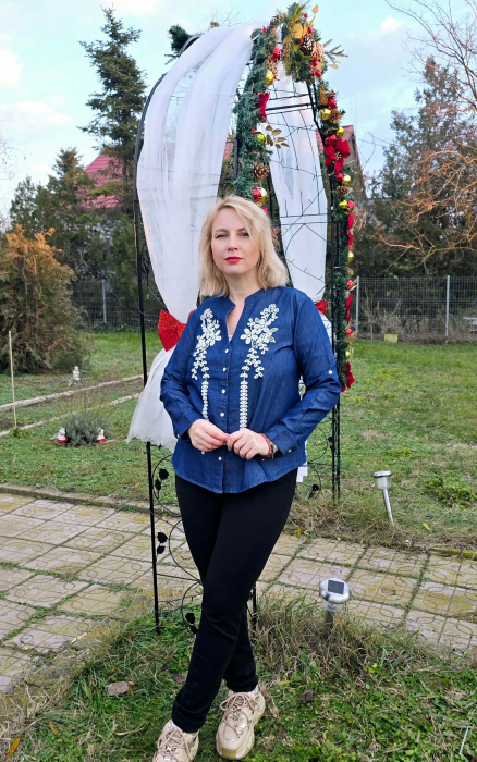 Bluza cu broderie din denim Zina [4]