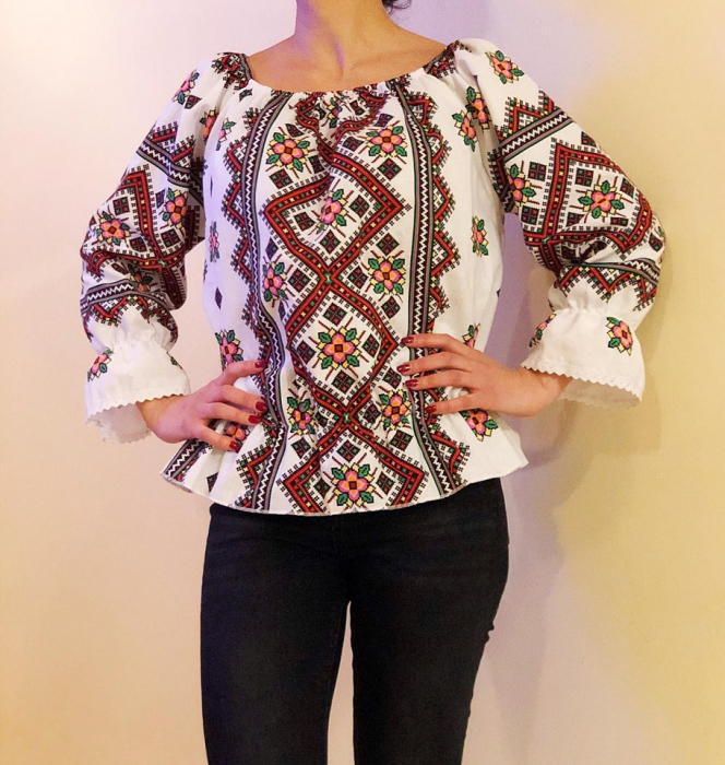 Bluza stilizata cu motive traditionale Daniela 6 [2]