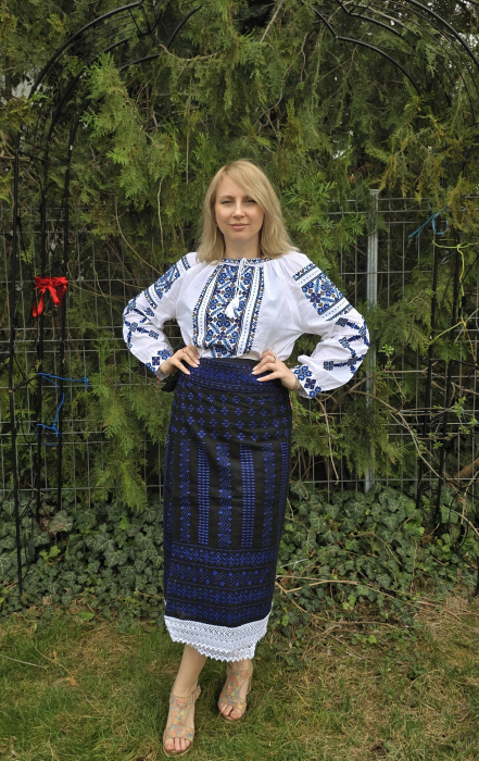 Catrinta si brau traditionala Afrodita 4 [3]