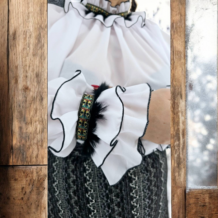 Catrinta si brau traditionala Silvia [2]