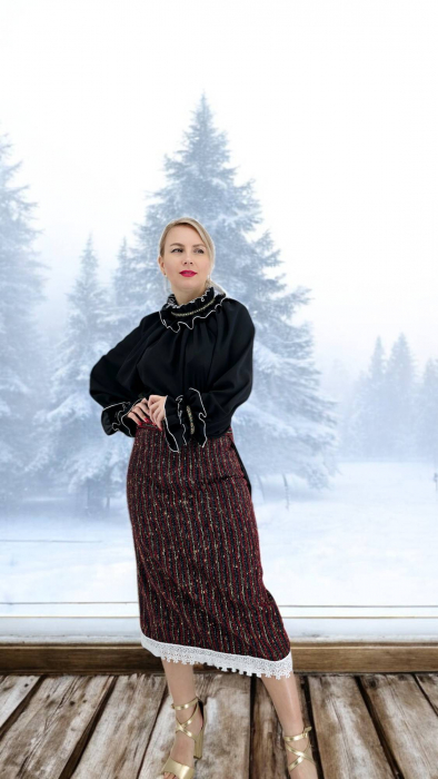 Catrinta si brau traditionala cu fir de lame pentru dama - Silvia [7]