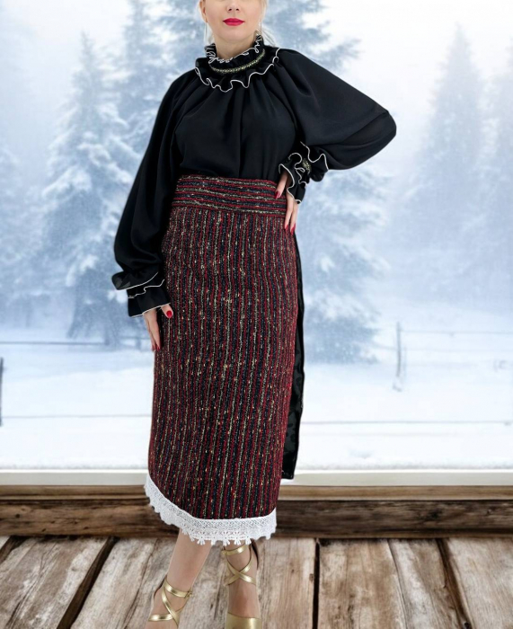 Catrinta si brau traditionala cu fir de lame pentru dama - Silvia [9]