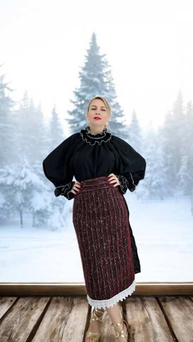 Catrinta si brau traditionala cu fir de lame pentru dama - Silvia [6]