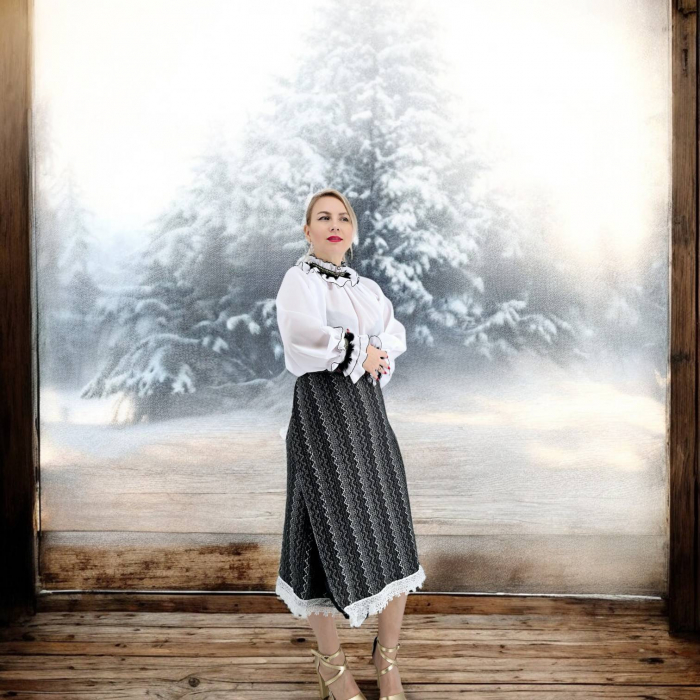 Catrinta si brau traditionala Silvia 3 [5]