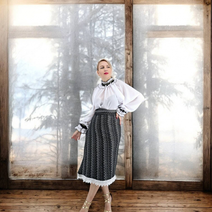 Catrinta si brau traditionala Silvia 3 [6]
