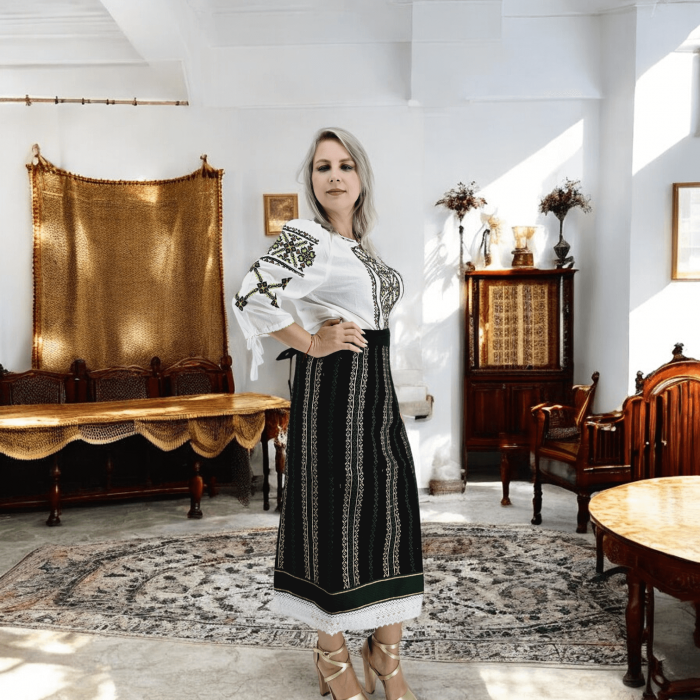 Catrinta traditionala Hera 3 [6]