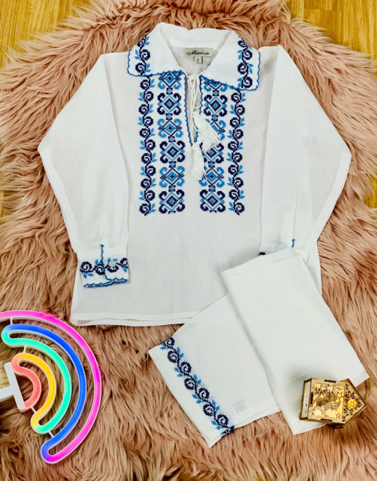 Compleu traditional silviu