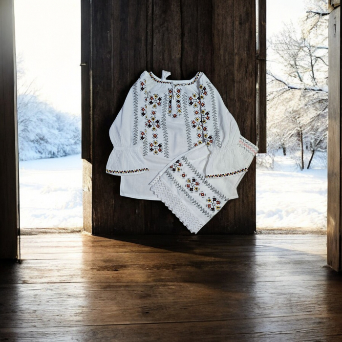 Compleu Traditional cu broderie pentru fetite - Olimpia [2]