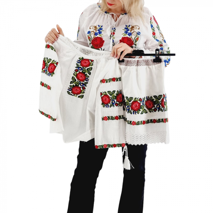 Compleu traditional fetite Marvis [6]