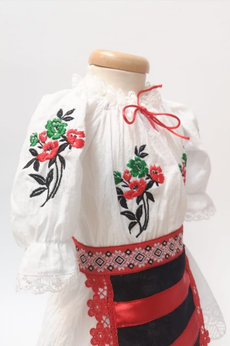 Costum national fete - Mira [6]
