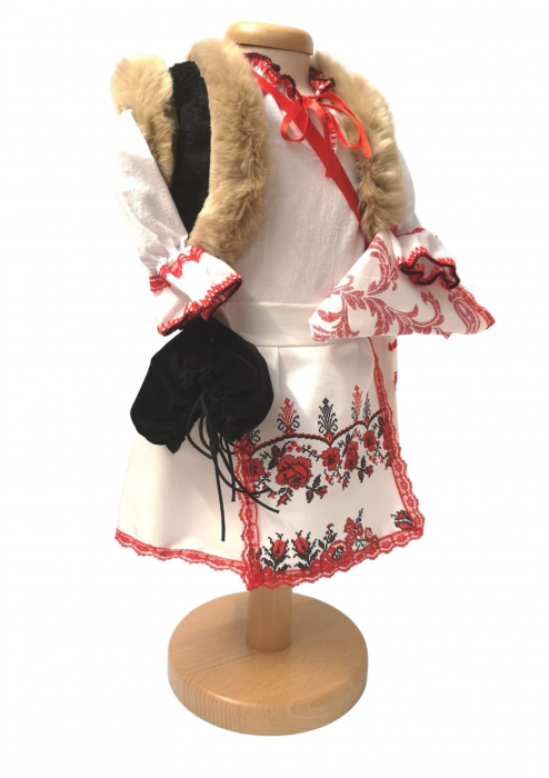 Costum Traditional Fetite Miriam [3]