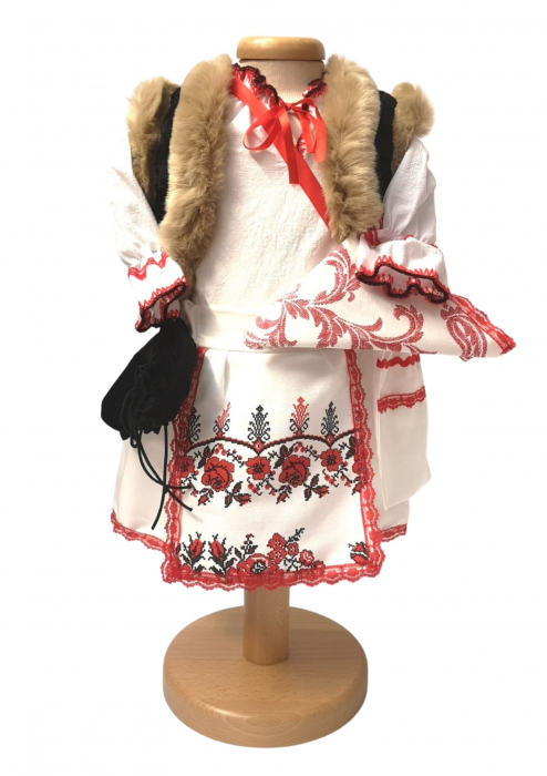 Costum Traditional Fetite Miriam [1]