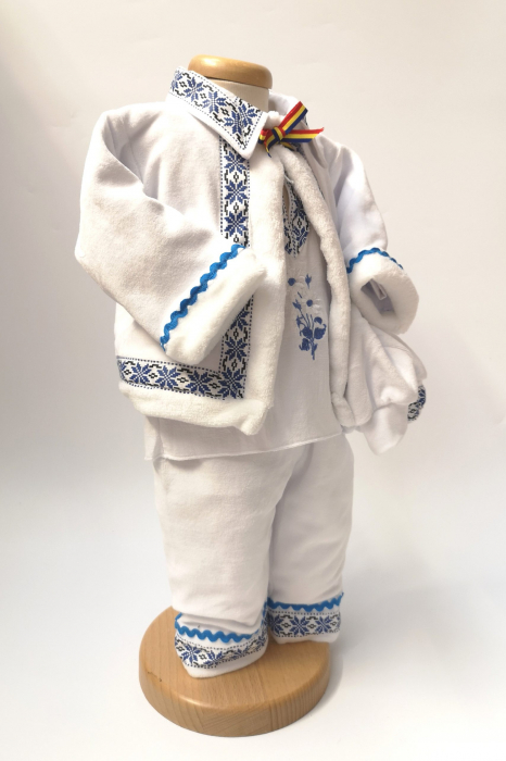 Costum Traditional pentru baieti Raul 13 [5]