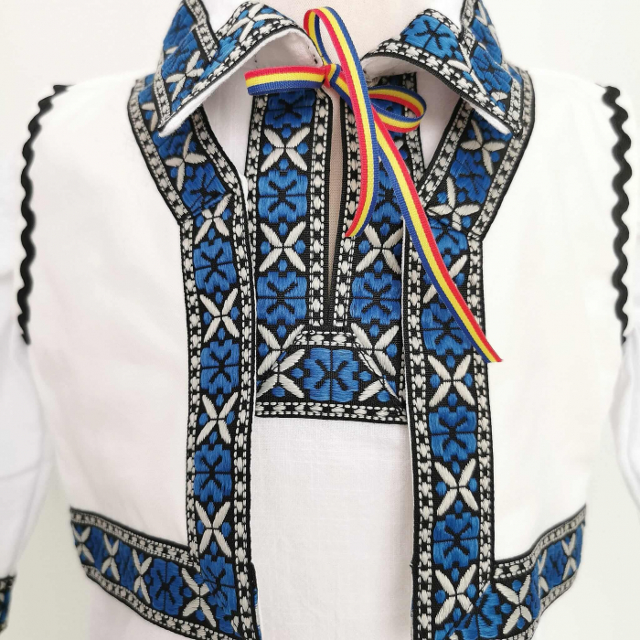 Costum National pentru baieti Adi 4 [2]
