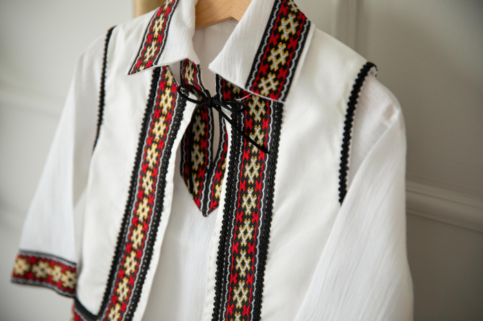 Costum National pentru baieti Liviu [2]
