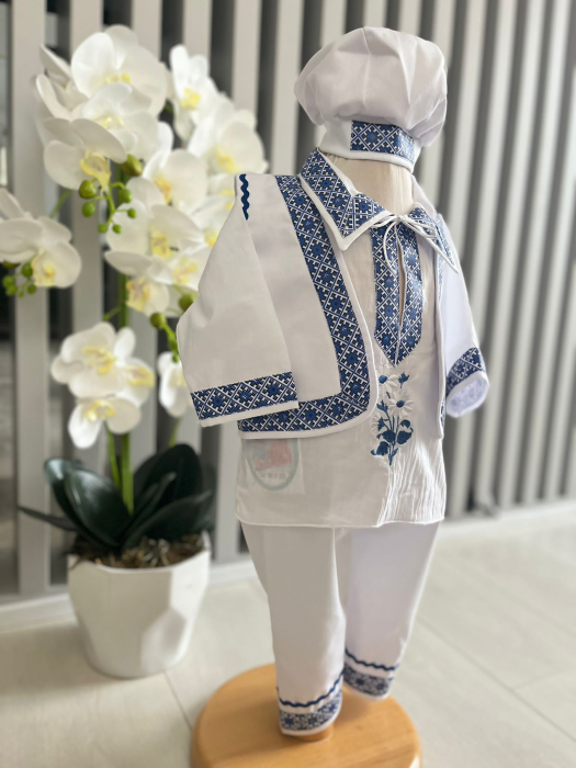 Costum National pentru baieti Raul 4 [2]