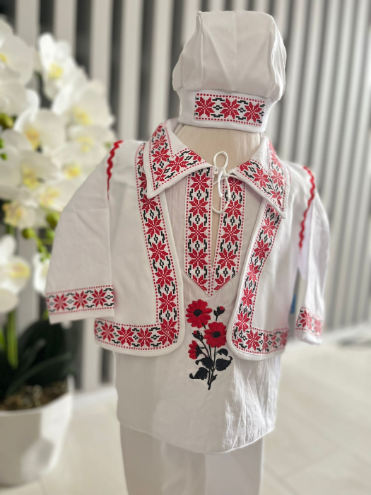 Costum National pentru baieti Raul 5 [3]