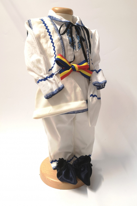 Costum National Victoras 7 [4]
