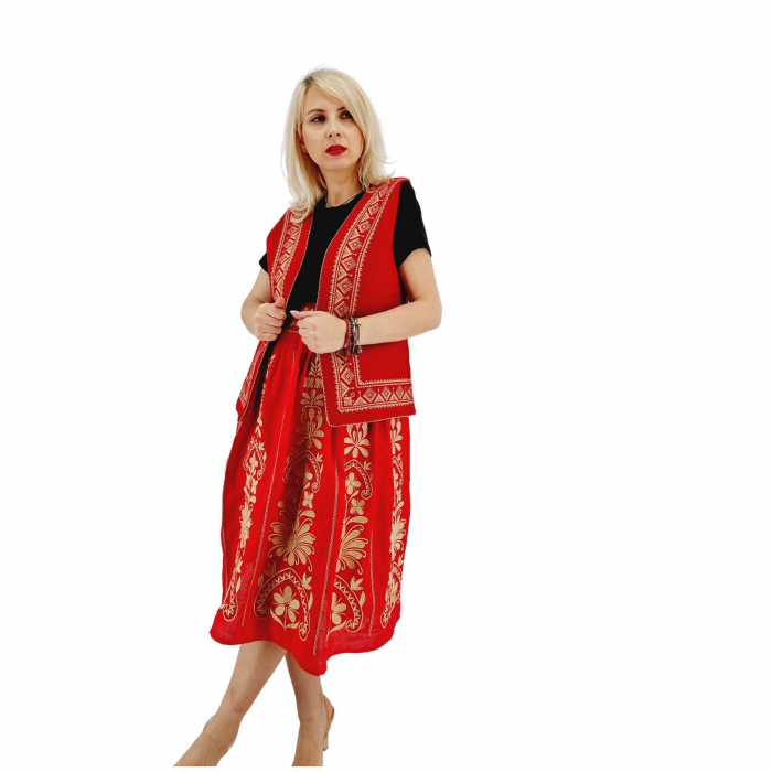 Costum Popular cu broderie traditionala Toni ( rosu ) [6]