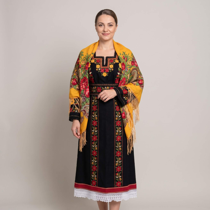 Costum popular format din catrinta , brau si ie - Asha [2]