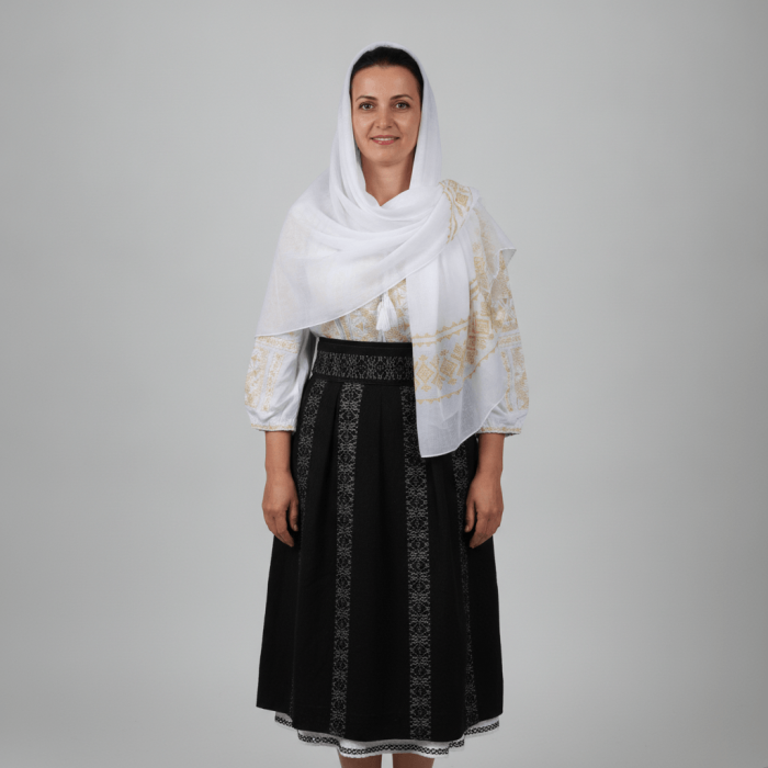 Costum Traditional Dama - Rodica 30 [3]