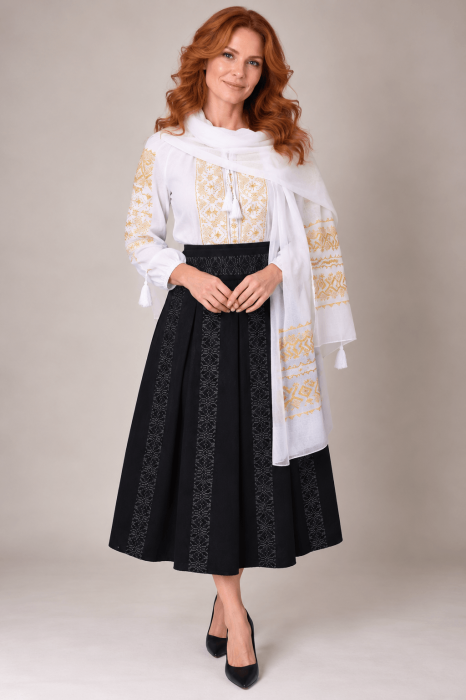 Costum Traditional Dama - Rodica 30 [4]