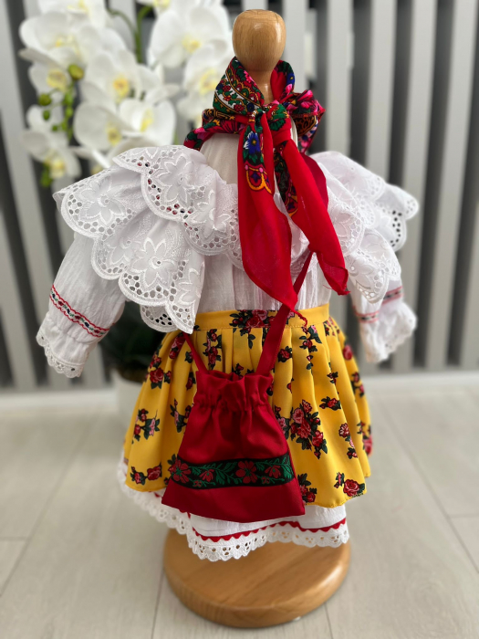 Costum Traditional Fetite 0-12 luni Mode VI [12]