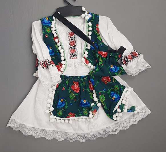 Costum Traditional Fetite 0-12 luni Model IV [2]