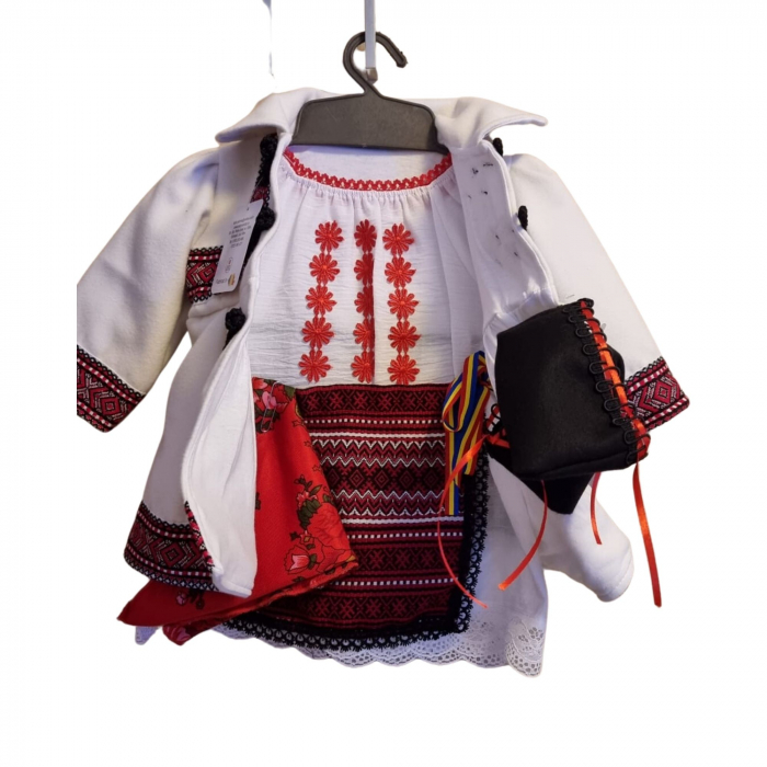 Costum Traditional Fetite Bianca 10 [2]