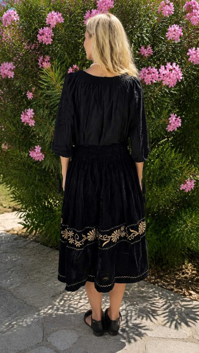 Costum traditional format din ie, fusta si vesta - Carmen 15 [2]