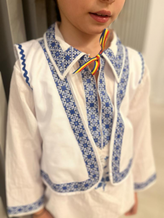 Costum Traditional pentru baieti Raul 4 (1-6 ani) [4]