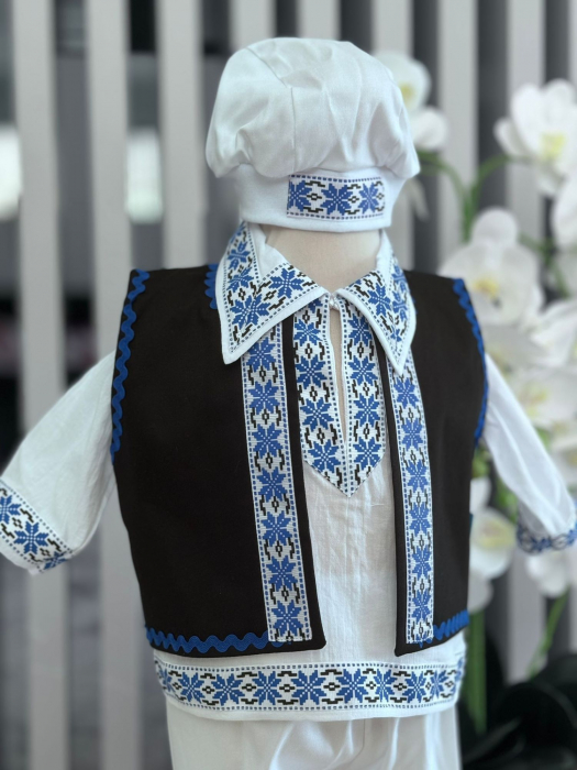 Costum Traditional pentru baieti Raul 35 [2]